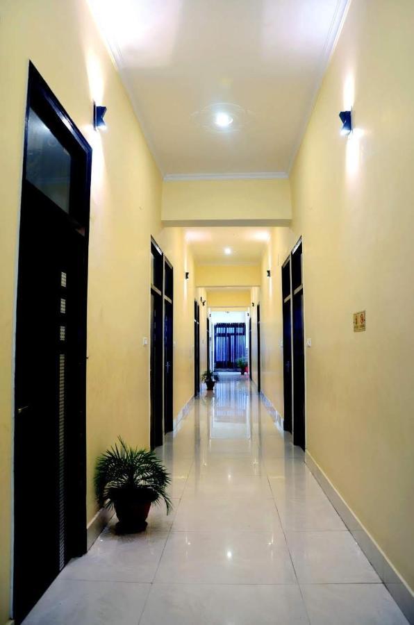 Taraji Resort Ayodhya Exterior foto